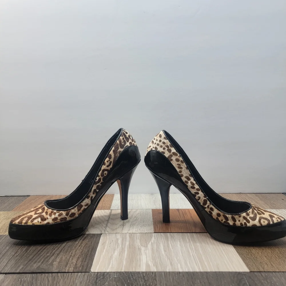 Women's 5.5M Marigold Leather Heels - Picture 3 of 11